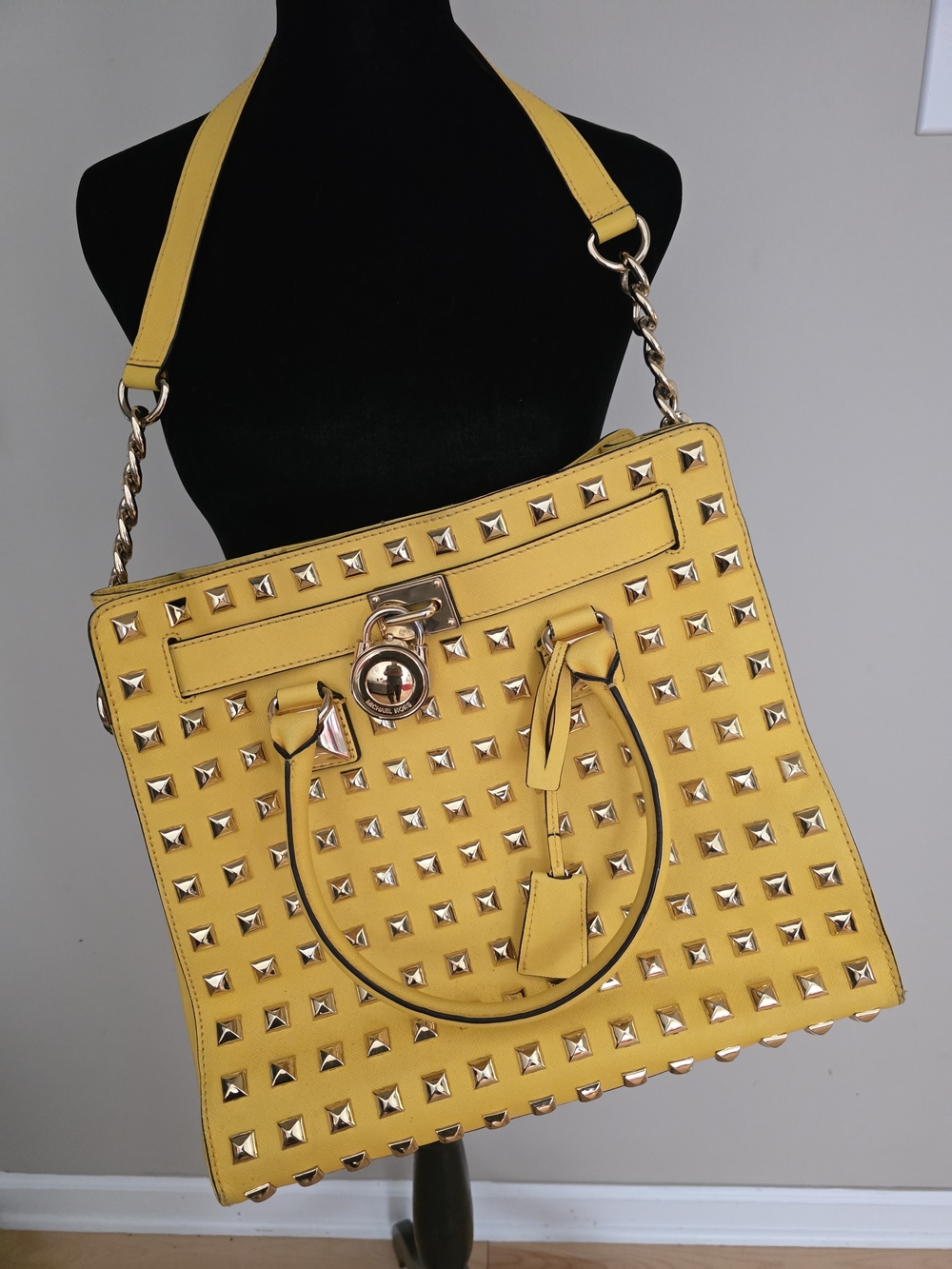 Michael Kors Hamilton pyramid studded tote